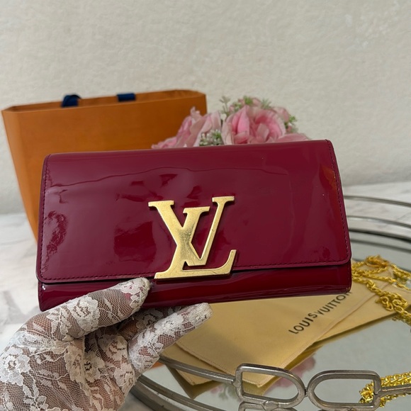 Authentic Louis Vuitton Portefeiulle Louise Patent Leather Long Bifold Wallet - Picture 9 of 16